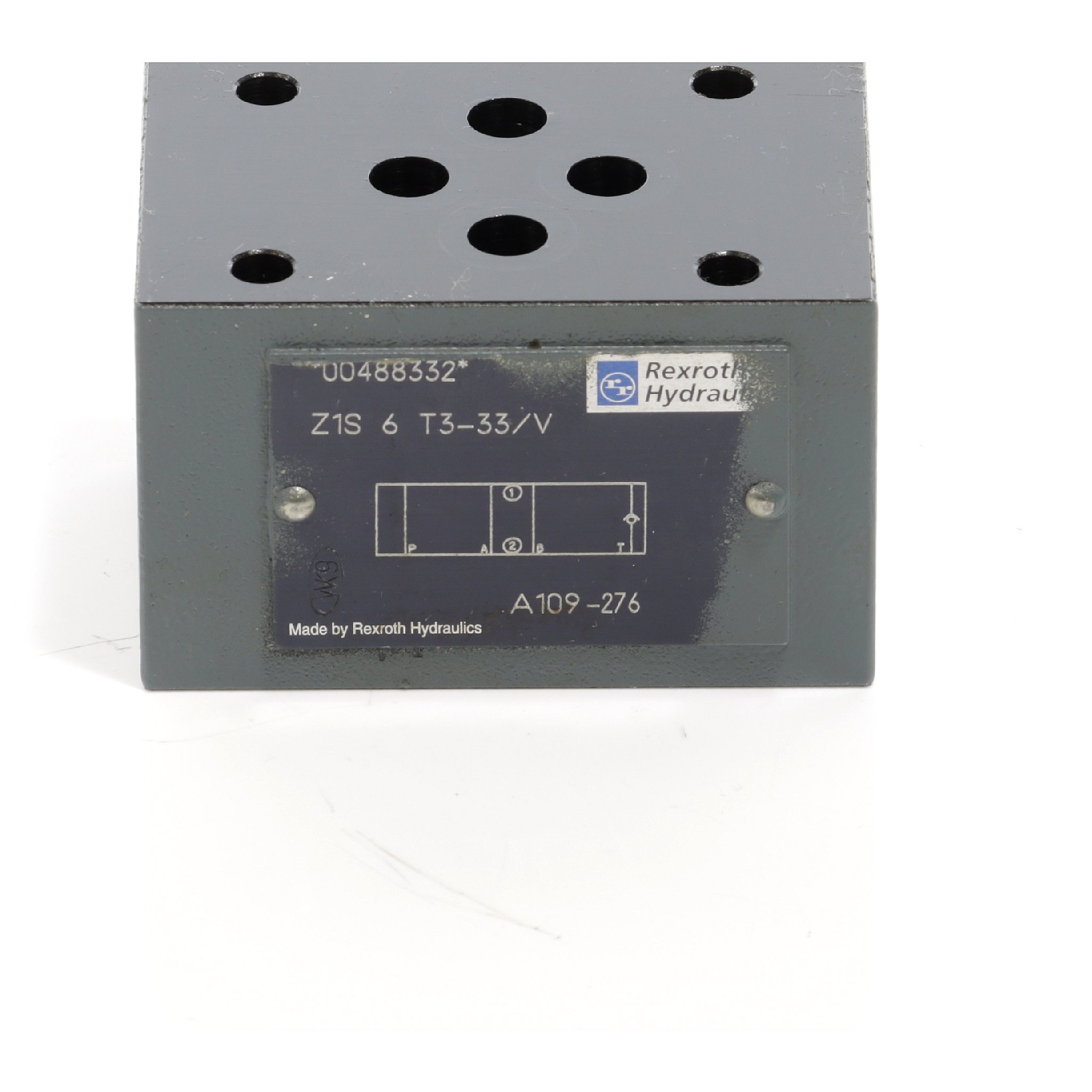 Hydraulic directional control valve  Used